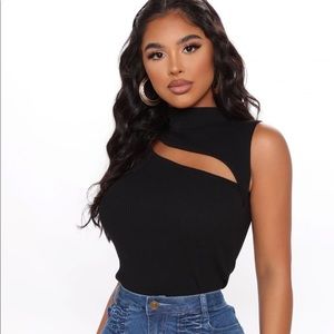 Fashionnova black sweater crop top